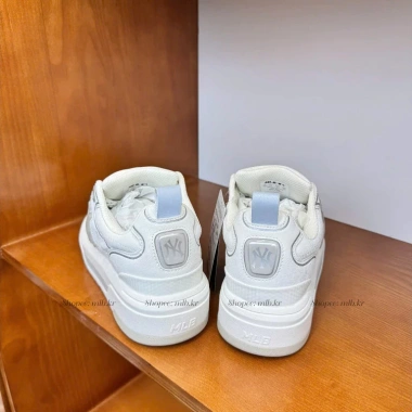 Giày MLB chính hãng Chunky Liner Jelly màu trắng bản mới 2.025 , giày sneaker NY logo trong suốt đế cao 5cm (mới) 9 Giày MLB chính hãng Chunky Liner Jelly màu trắng bản mới 2.025 , giày sneaker NY logo trong suốt đế cao 5cm (mới) 9