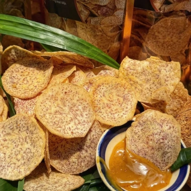 Khoai Môn Lát Trứng Muối Đà Lạt - Đặc Sản Thơm Ngon Giòn 500g Giá Rẻ 49k 3 Khoai Môn Lát Trứng Muối Đà Lạt - Đặc Sản Thơm Ngon Giòn 500g Giá Rẻ 49k 3