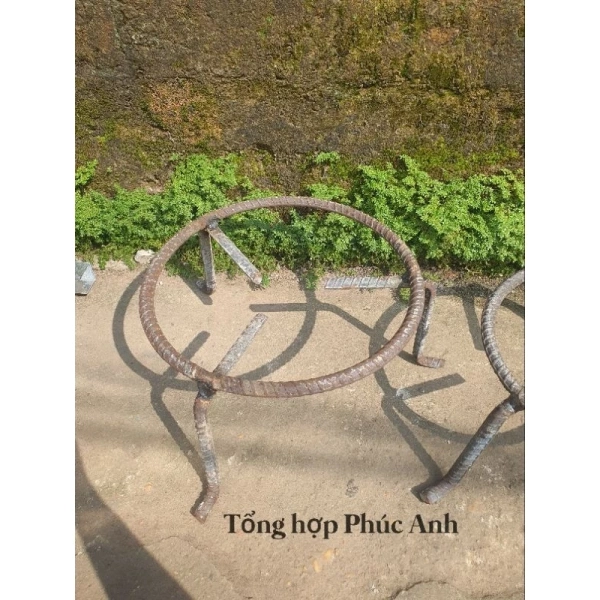 Trải nghiệm nấu bánh trưng trên kiềng 3 chân thép xoắn: những điểm mạnh và hạn chế thực tế