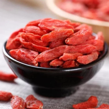 Kỷ Tử Siêu Lớn Size Đại, Cỡ Bằng Nửa Đầu Ngón Tay - Chỉ 50.000 Đ Giảm 15.000 Đ
