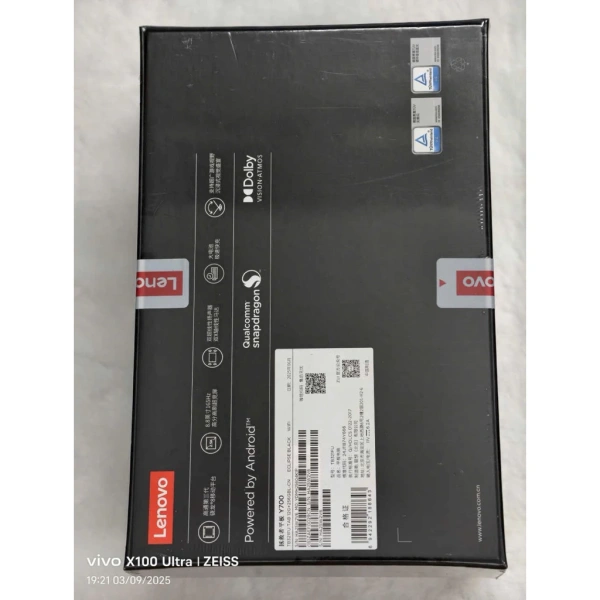 Trải nghiệm chơi game trên Lenovo Legion Y700 Seal: Thiết kế, tản nhiệt và cảm giác thực tế