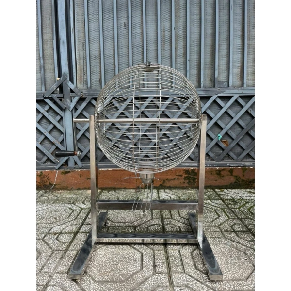 Trải nghiệm lắp đặt và chơi lồng cầu xổ số quay Lô Tô 60‑90 trên bàn 30 cm – hướng dẫn chi tiết cho gia đình