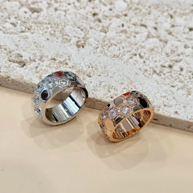 Nhẫn CM tổ ong bản to Maya Vu - Giá ưu đãi 450.000đ, chất liệu sang trọng 2