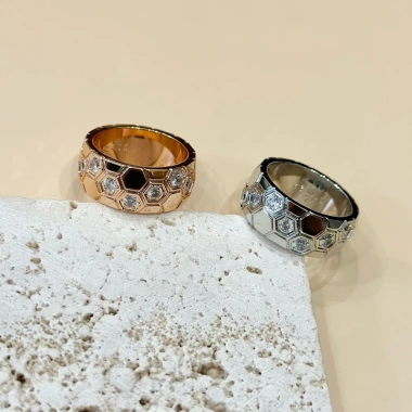 Nhẫn CM tổ ong bản to Maya Vu - Giá ưu đãi 450.000đ, chất liệu sang trọng 3