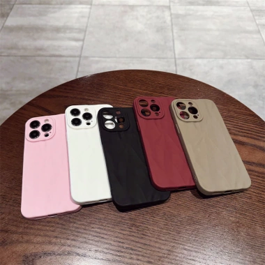 Ốp Bảo Vệ Mờ Xếp Ly Cảm Giác Cao Cấp Đơn Giản Thích Hợp Cho iPhone15 / 15ProMax / 14 / 13 Mới Bao Gồm Tất Cả Chống Sốc 8