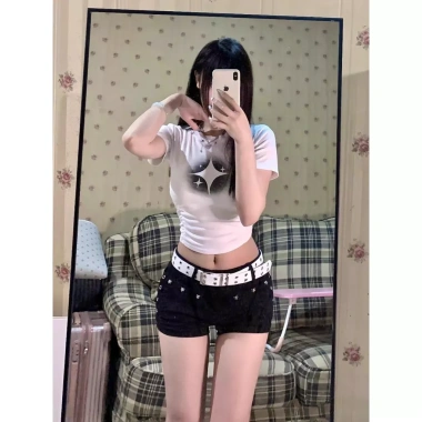 Quần short denim girl phong cách Y2K retro, slim-fit ôm body, xu hướng thời trang châu Âu và Mỹ 6