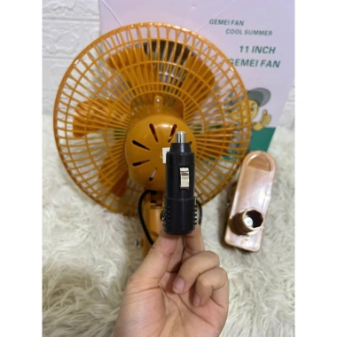 Quạt kẹp vàng 28cm dùng cho ô tô điện 12V-24V - Giá ưu đãi 220.000đ, tiết kiệm năng lượng 2