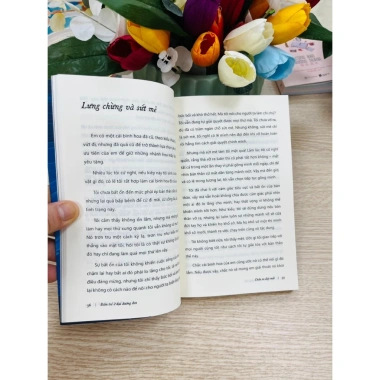 Sách - Đám trẻ ở đại dương đen - Azbooks