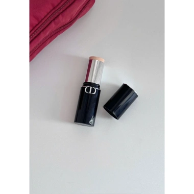 Sẵn Kem nền dạng thỏi Forever Skin Perfect Multi‑Use 10g - Màn Da Mịn, Tràn Đầy, Giá ưu đãi 1.59tr