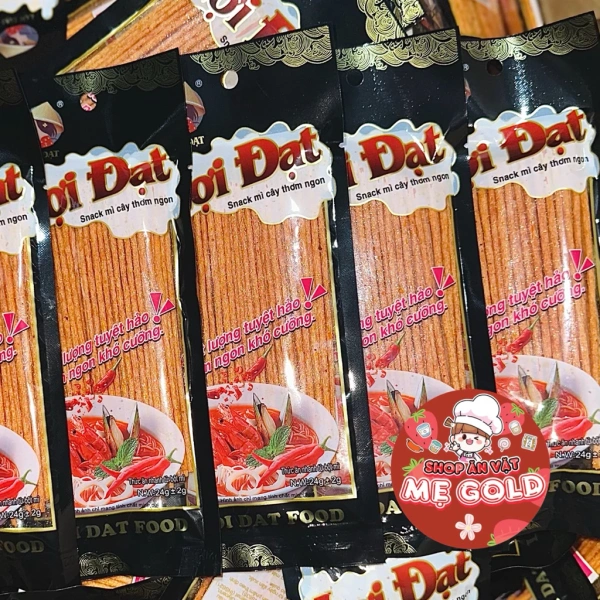 Hình ảnh sản phẩm Snack Mì Cây Lợi Đạt - Que Tăm Cay Đen Giá Sỉ 95k/Gói 50 Món Ăn Vặt Cổng Trường