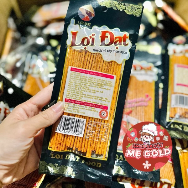 Hình ảnh sản phẩm Snack Mì Cây Lợi Đạt - Que Tăm Cay Đen Giá Sỉ 95k/Gói 50 Món Ăn Vặt Cổng Trường