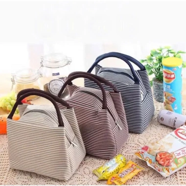 Túi đựng hộp cơm giữ nhiệt văn phòng chống nước - Giá chỉ 40.000 đồng Túi đựng hộp cơm giữ nhiệt văn phòng chống nước - Giá chỉ 40.000 đồng