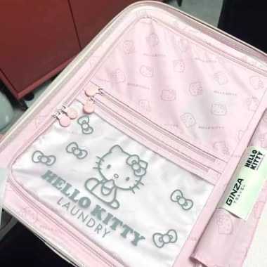 Vali Kéo Hello Kitty 2.025 Siêu Cấp Màu Hồng Dễ Thương Size 20 24 26 Giá Cực Sốc 2.000.000 ₫ 3