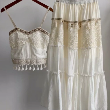 Váy hai mảnh ren treo suspender thiết kế mới mùa xuân hè giảm giá 20%