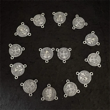 10 Lốc Công Giáo Chúa Giêsu 3 Lỗ Trừ Tà Vòng Cổ Phụ Kiện Trang Sức - Giá 45.100₫