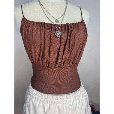 Áo 2 dây xếp li ngực tôn V1 V2 size 38 - Siêu thoải mái, giảm giá 20% chỉ 90.720₫ 10 Áo 2 dây xếp li ngực tôn V1 V2 size 38 - Siêu thoải mái, giảm giá 20% chỉ 90.720₫ 10
