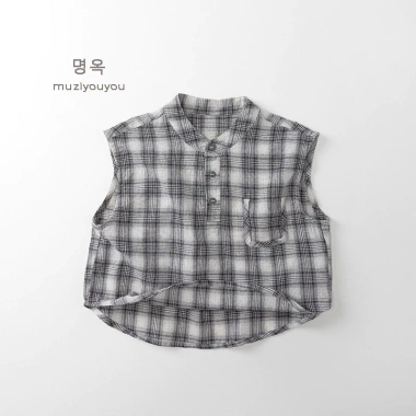 Aó 3 lỗ kẻ caro cổ tàu chất đũi mỏng mát cá tính cho bé trai, bé gái mùa hè 216.000đ 5 Aó 3 lỗ kẻ caro cổ tàu chất đũi mỏng mát cá tính cho bé trai, bé gái mùa hè 216.000đ 5