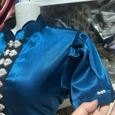 Áo cóm cổ sóng phi bóng xanh cổ vịt tay cộc - Đẹp dân tộc Thái, chỉ 200.000₫ 3