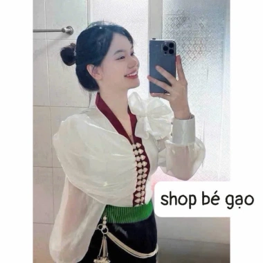 Áo cóm cổ V phi bóng trắng nơ, tay tơ dài – phong cách dân tộc Thái, giảm giá 300k