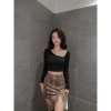 Ao Croptop Khoét Lệch Vai Tay Dài Lộ Xương Quai Xanh Siết Eo Tặng Dây Chuyền Khi Mua 2 6