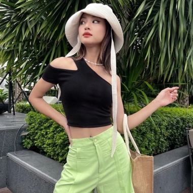 Áo Croptop Nữ Tay Ngắn Body Poone Shop Kiểu Khoét Một Bên Vai Giá 90.160đ