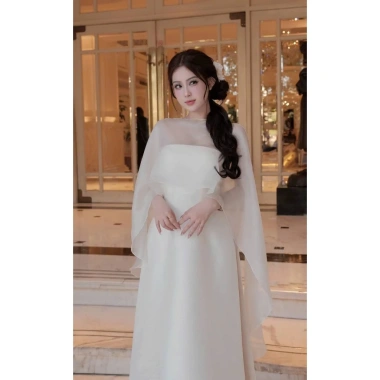 Áo dài cách tân cúp ngực phối choàng vai siêu sang - Linn chỉ 470.000₫