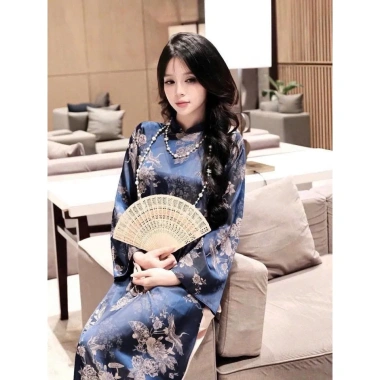 Áo dài Tết cách tân gấm xanh họa tiết quạt sang trọng – Giá ưu đãi 290.000₫ – Linn 6