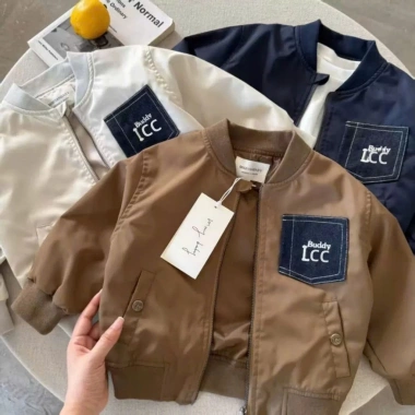 Áo khoác bomber bé trai 2 lớp dày dặn, túi jean BuddyLee vintage sành điệu - 220.900₫
