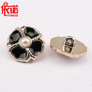 Áo khoác Ngọc Trai Plastic nữ thời trang - Thiết kế nút trước, giảm giá 22% chỉ 71.011₫ 10