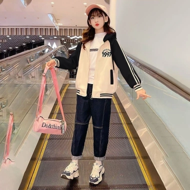 Áo khoác nỉ thu đông bé gái 1.997A, hoodie size 18-52kg, giảm giá 85.000 VND 10 Áo khoác nỉ thu đông bé gái 1.997A, hoodie size 18-52kg, giảm giá 85.000 VND 10
