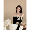 Áo nữ trễ vai ôm body phối nơ trắng thiết kế thu đông HHQC SP195 giá ưu đãi 139k 9