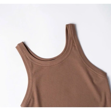 Áo sát nách dáng dài big size giảm còn 89.000đ, mua 2 tặng dây chuyền cao cấp 6