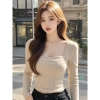 Áo sơ mi nữ Pure Desire 2.024 Slim-Fit cổ vuông dài tay - giảm giá 126.818₫ 2