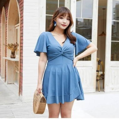 Áo tắm Skirted V cổ cho phụ nữ curvy, quần short tummy control, mùa xuân 2.025 209.080₫ 10 Áo tắm Skirted V cổ cho phụ nữ curvy, quần short tummy control, mùa xuân 2.025 209.080₫ 10