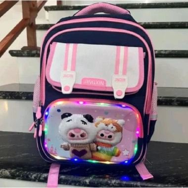 Balo Chống Gù Baby Three 3D Mẫu Mới 2.025 - Đèn Sáng 3 Chế Độ, Giá 305.000₫