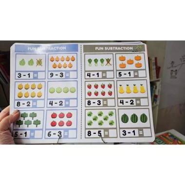 Bản cộng trừ 10, in bìa cán bóng, tặng 2 bút viết xóa - Giá chỉ 85.000 VND 2