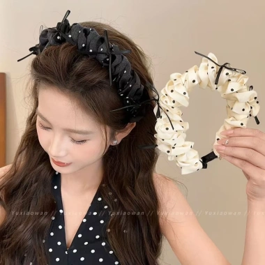 Băng đô cài tóc chấm bi, xược giữ tóc bèo nhún gắn nơ nhỏ Giá chỉ 38.800 VND