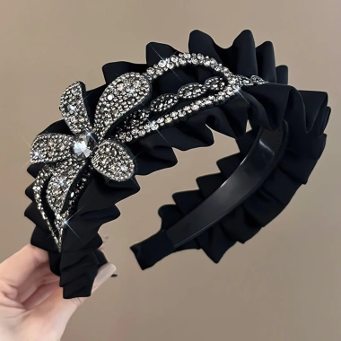 Băng đô satin đen flash kim cương chống trơn trượt size 26/27 giá ưu đãi 84.658 VND
