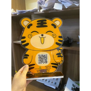 Bảng QR Code hổ thần tài mica để bàn: thanh toán nhanh tiện lợi, giá 36.750₫
