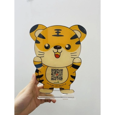 Bảng QR Code hổ thần tài mica để bàn: thanh toán nhanh tiện lợi, giá 36.750₫