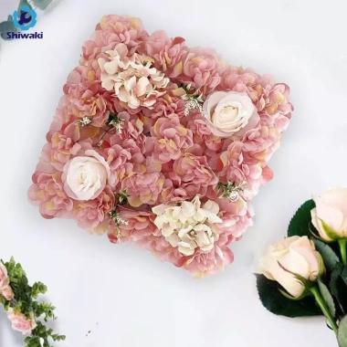 Bảng tường hoa nhân tạo hoa hồng - Nền thảm hoa đẹp mắt, giảm còn 145.750 VND 8 Bảng tường hoa nhân tạo hoa hồng - Nền thảm hoa đẹp mắt, giảm còn 145.750 VND 8