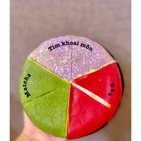 Trải nghiệm bánh crepe sầu riêng Hà Nội: Vị ngọt thơm, giá chỉ 95k