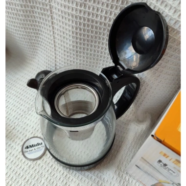 Bình lọc trà thủy tinh 1.300ml sang trọng - Lỗ lọc inox, dùng cho trà và cafe, giá 69k 2 Bình lọc trà thủy tinh 1.300ml sang trọng - Lỗ lọc inox, dùng cho trà và cafe, giá 69k 2