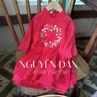 Bộ áo dài Nguyên Đán Cúc Chi bé gái size 8-44kg tơ lụa mềm mịn áo dài Tết 500.000 VND