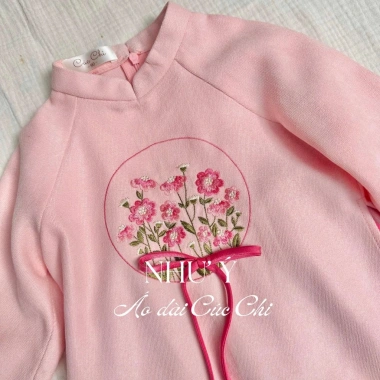 Bộ áo dài Như Ý cho mẹ và bé Mẫu tết 2.026 xinh xắn, giá ưu đãi 485.000 VNĐ