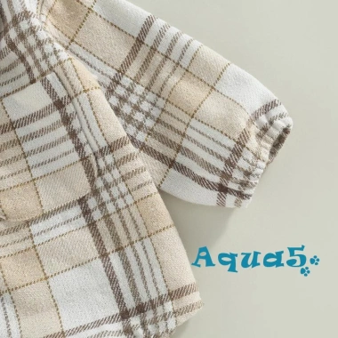 Bộ áo liền quần tay dài Aqua cho bé trai, họa tiết kẻ sọc cổ điển, túi tiện, nút cài, giá chỉ 181.440 VND 8 Bộ áo liền quần tay dài Aqua cho bé trai, họa tiết kẻ sọc cổ điển, túi tiện, nút cài, giá chỉ 181.440 VND 8
