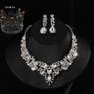 Bộ Bông Tai Cưới + Dây Chuyền Giả Pha Lê Kẻ Sọc Lấp Lánh - Phụ Kiện Nữ 2