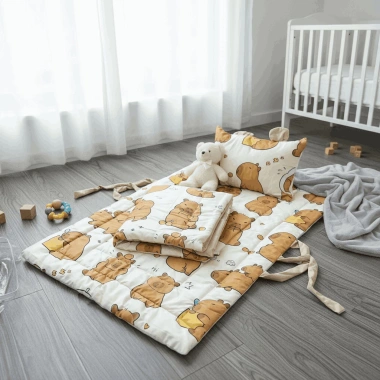 Bộ chăn ga bé đi học Ngọc Hạnh - Microfiber thoáng khí, mềm mại, giá ưu đãi 459k
