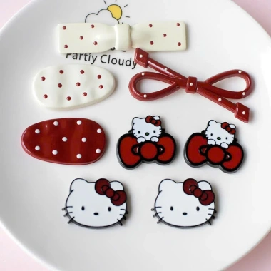 Bộ Charm Jitbitz Sticker 3D Gắn Dép Nhiều Mẫu Đẹp Dễ Thương - Đã Có Chân Gắn - 25.000₫ PINIC STORE