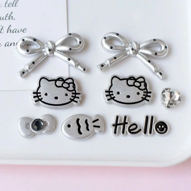 Bộ Charm Jitbitz Sticker 3D Gắn Dép Nhiều Mẫu Đẹp Dễ Thương - Đã Có Chân Gắn - 25.000₫ PINIC STORE